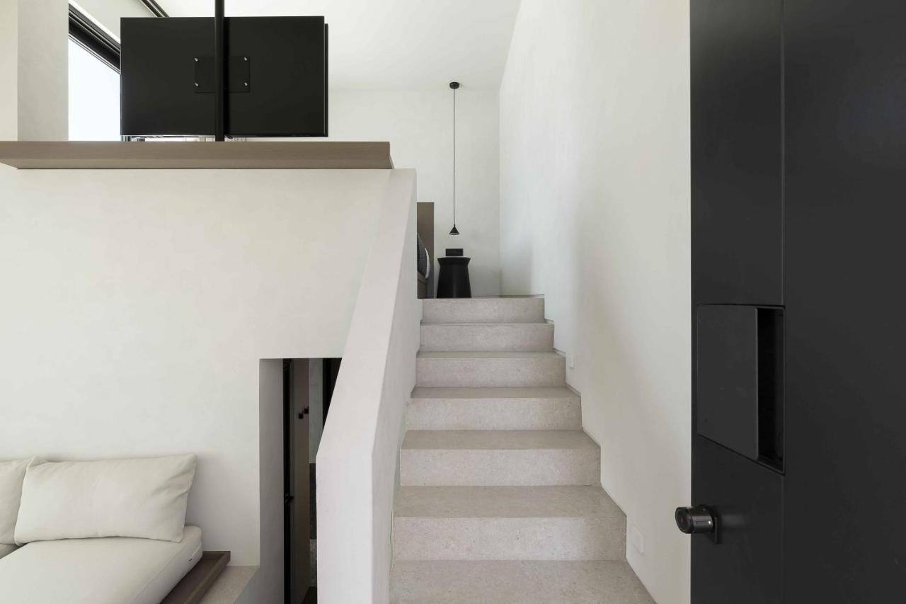 Cubic Mykonos Seafront Design Suites Ornós Eksteriør bilde