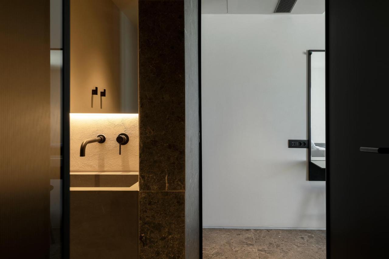 Cubic Mykonos Seafront Design Suites Ornós Eksteriør bilde