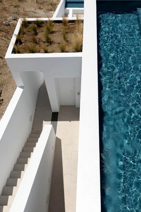 Cubic Mykonos Seafront Design Suites Ornós Eksteriør bilde