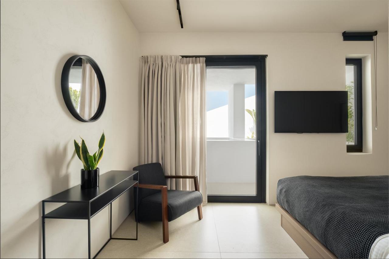 Cubic Mykonos Seafront Design Suites Ornós Eksteriør bilde